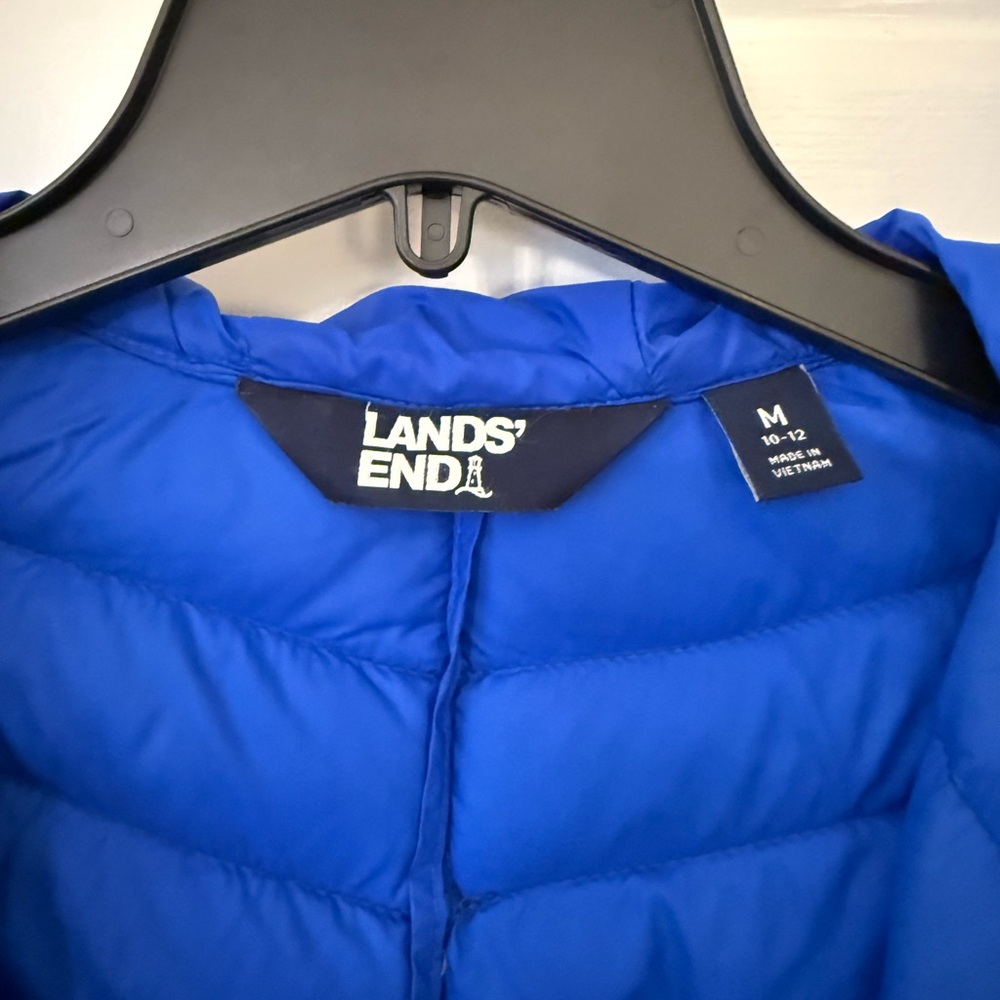 Lands' End Women’s Blue Puffer Jacket - Picture 2 of 3